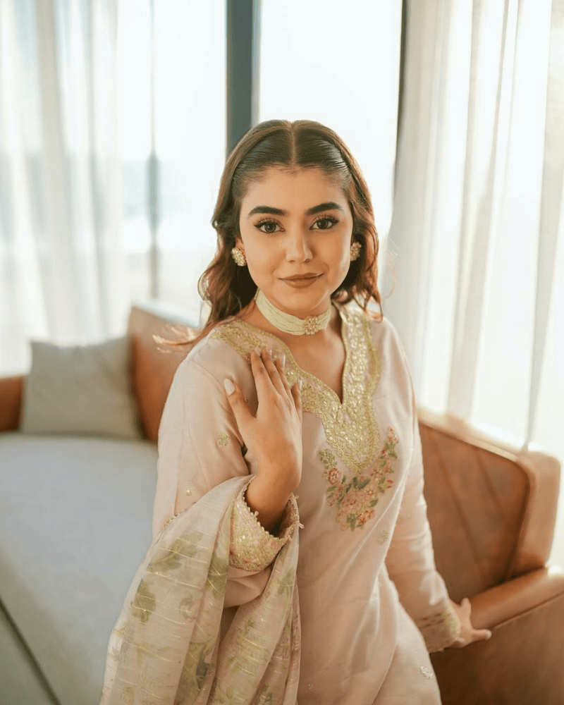 Farshi Salwar Suit – Embroidered Crepe Set with Chinon Silk Dupatta