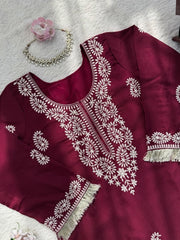 Diwali Slub Rayon Kurti Bell Bottom Set – Paisley Thread Work with Fringe Lace in Maroon & Rust 6
