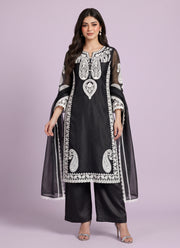 Diwali Organza Silk Palazzo Suit – White Paisley Embroidery Kurti with Bell Sleeves & Lace Dupatta 11