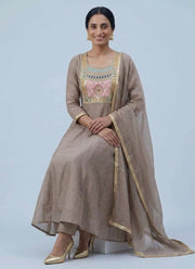 Diwali Brown Chanderi Anarkali Suit – Light Pink Zari Yoke & Gota Lace Dupatta 6