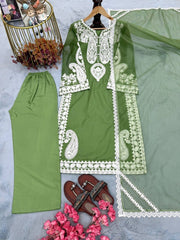 Diwali Organza Silk Palazzo Suit – White Paisley Embroidery Kurti with Bell Sleeves & Lace Dupatta 7