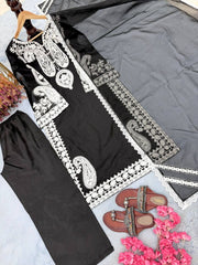 Diwali Organza Silk Palazzo Suit – White Paisley Embroidery Kurti with Bell Sleeves & Lace Dupatta 13