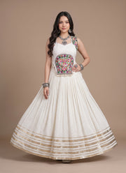 Diwali Navratri Chaniya Choli – Rayon Lehenga with Gamthi Mirror Work Choli & Cowrie Shell Lace 5