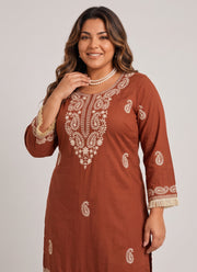 Diwali Slub Rayon Kurti Bell Bottom Set – Paisley Thread Work with Fringe Lace in Maroon & Rust 4